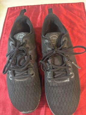 Nike Black Athletic Shoes